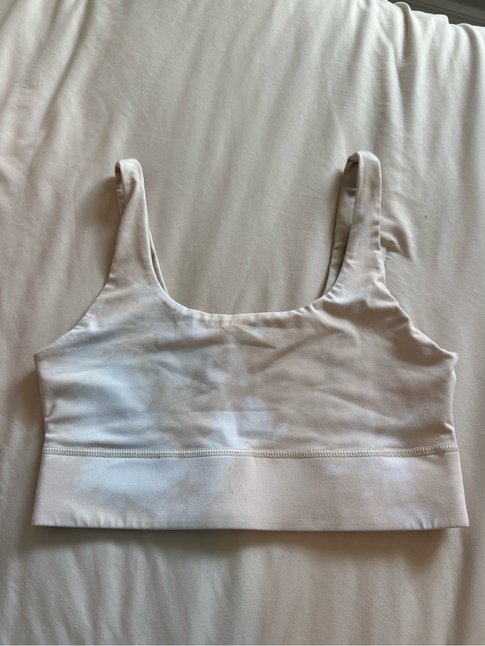 Fabletics Light Beige/Off-White Reversible Scoop Sports Bra
